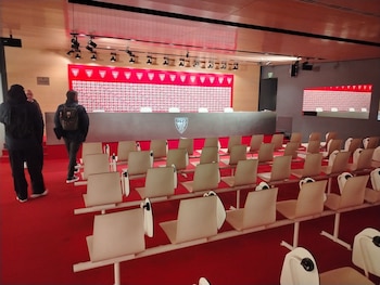 La sala de conferencia de