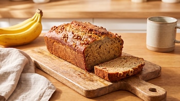 Receta de pan de plátano en licuadora y sin horno: postre fácil ideal para un antojo dulce