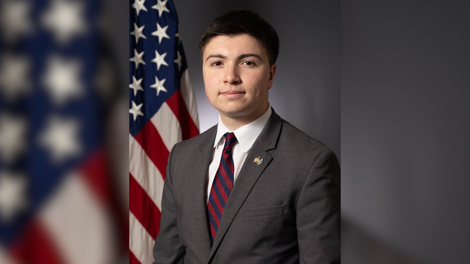 Elias Irizarry tenía 19 años cuando ocurrió el ataque al Capitolio y era estudiante de primer año en la academia militar The Citadel, en Carolina del Sur (Linkedin: Elias Irizarry).