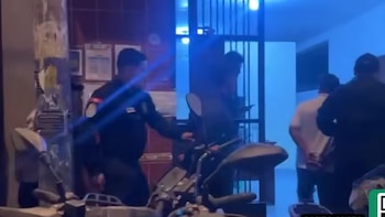 Las cámaras de videovigilancia detectaron movimientos sospechosos dentro del recinto. Captura de video