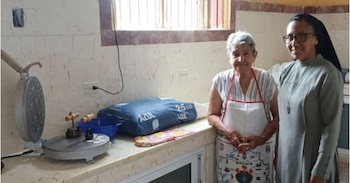 La Basílica Santuario Nacional de Nuestra Señora de la Caridad del Cobre inició una fase de prueba para fabricar hostias en Santiago de Cuba. (Imagen retomada de cibercuba)