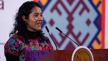 Gobierno de Sheinbaum presume poema