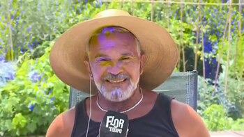 “Florcita, discúlpame. ¿Qué año arrancamos?