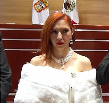 El vestuario de la funcionaria