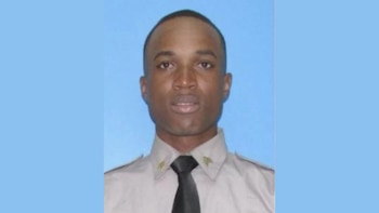 Luto en República Dominicana: Sargento falleció por herida de bala en la cabeza al atender una denuncia ciudadana en Yamasá