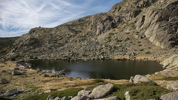 Un estudio estima que el valle alto del Lozoya (Madrid) pudo ser hogar de hasta 33 neandertales hace 90.000 años