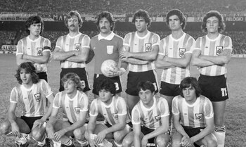 En la Selección jugó con