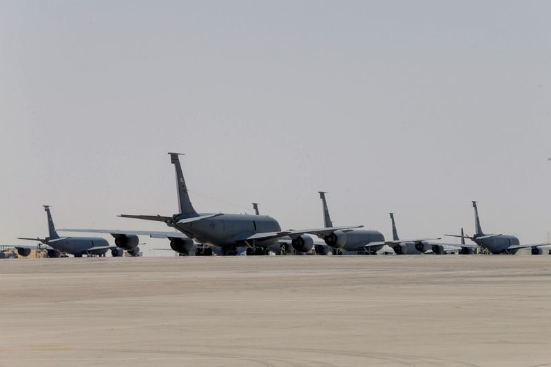 Aviones de la Fuerza Aérea de Estados Unidos en la base aérea de Al Udeid en Doha, Qatar (REUTERS/Hamad I Mohammed/Archivo)