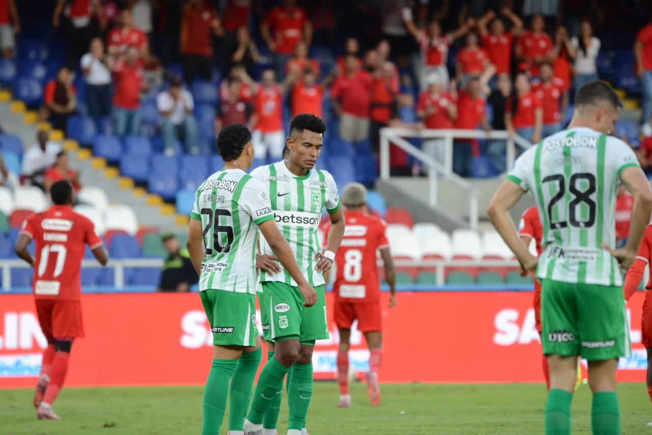 Atlético Nacional pende de un hilo en sus aspiraciones para jugar la Copa Libertadores 2026 - crédito Colprensa