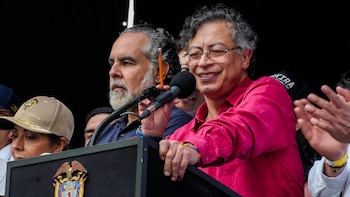 Gustavo Petro registró una leve caída en su imagen favorable entre los colombianos, según encuesta del CNC