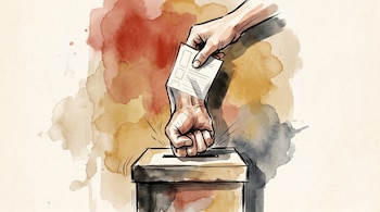 Ilustración de una mano dejando una papeleta doblada en una urna; la papeleta se convierte en un puño que golpea, con fondo de acuarela en tonos cálidos.