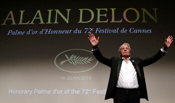 Alain Delon homenajeado en el