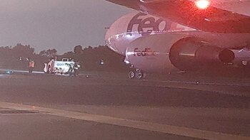 Emergência aérea: avião de carga