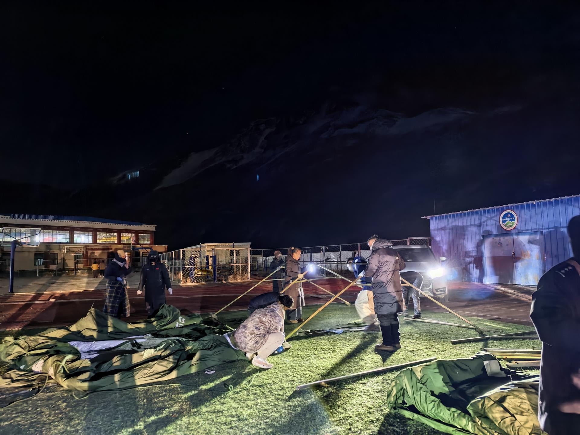 Aumentan a 65 los heridos en el terremoto de magnitud 7 de Tíbet que deja 16 muertos y casi 12.500 evacuados