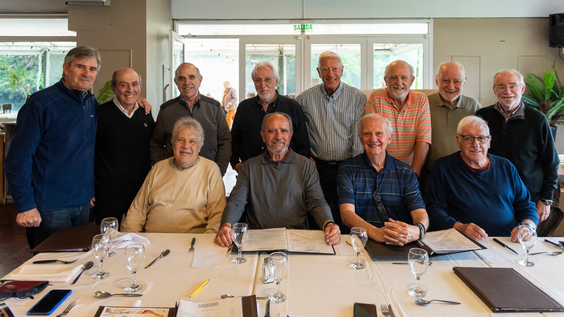 De izq a der parados: Rubén Rubio, Alberto Bucci, Diego Landa, Alejandro Portabales, Jorge Lerche, Raúl Appio, Daniel Frascino, Eduardo Iglesias Duchenois. Sentados: Miguel Bonafert, Alejandro Edo, Adolfo Noriega y Alberto Coronel