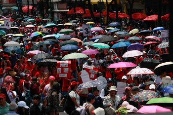 Se recomienda conducir con precaución
