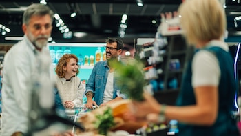 “No compren en Pilar”: Caputo