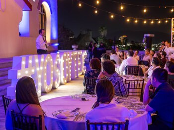 Alejandro Poiré, vicepresidente de Relaciones