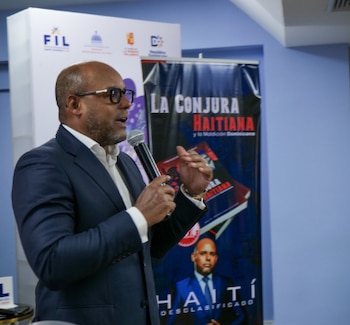 El escritor e investigador dominicano Francisco Tavárez presentará el próximo primero de mayo su obra La conjura haitiana y la maldición dominicana en la Feria Internacional del Libro de Bogotá (FILBo 2026).