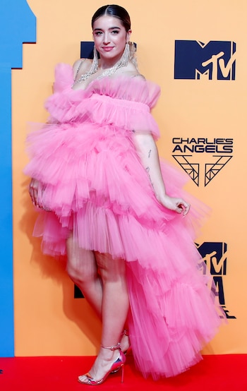 Lola Indigo es elegida como mejor artista española en los MTV EMA´S
( REUTERS/Jon Nazca)
