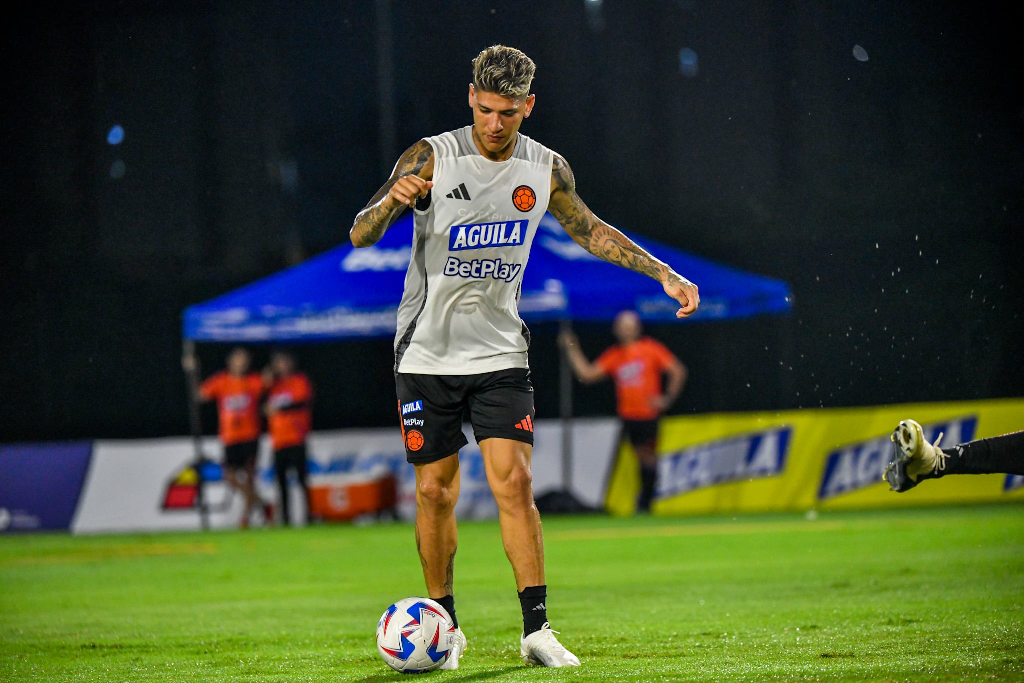 El mediocampista cartagenero atraviesa un buen momento en Flamengo y busca consolidarse nuevamente como una opción para la selección Colombia - crédito FCF