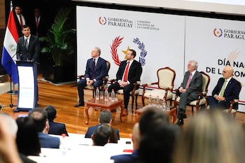 Santiago Peña anunció que su