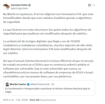El presidente saliente afirmó que la unidad civil de testigos digitales logró detectar cómo los formularios E14 eran modificados después de ser subidos
- crédito @petrogustavo/X