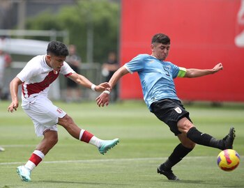 Gilmar Paredes se proyectó al