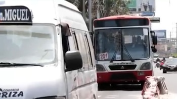 En la avenida La Marina,