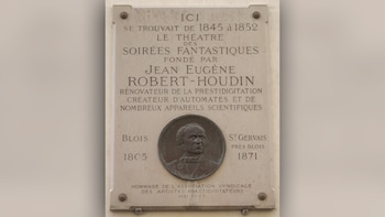 Placa conmemorativa en París, donde