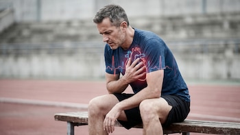 El entrenamiento de alta intensidad puede afectar el ritmo cardíaco y la función del corazón en deportistas mayores de 35 años