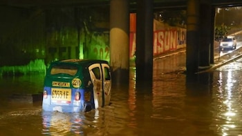 Aguas servidas tras lluvias amenazan con multiplicar casos de leptospirosis en Lima y regiones