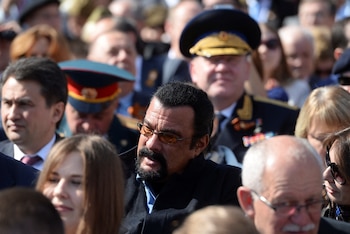 Steven Seagal festeja el Día