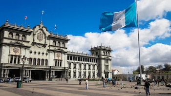El Gobierno de Guatemala urge al Congreso a aprobar la Ley Antilavado en medio de divisiones