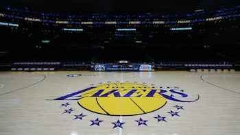Bob Iger y Josh Kushner buscan comprar Los Angeles Lakers con una millonaria cifra récord en el deporte estadounidense