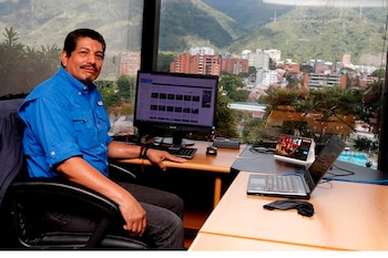 El fotoperiodista salvadoreño Yuri Cortez, desde 1991 forma parte de la agencia AFP (Foto cortesía El Universal).