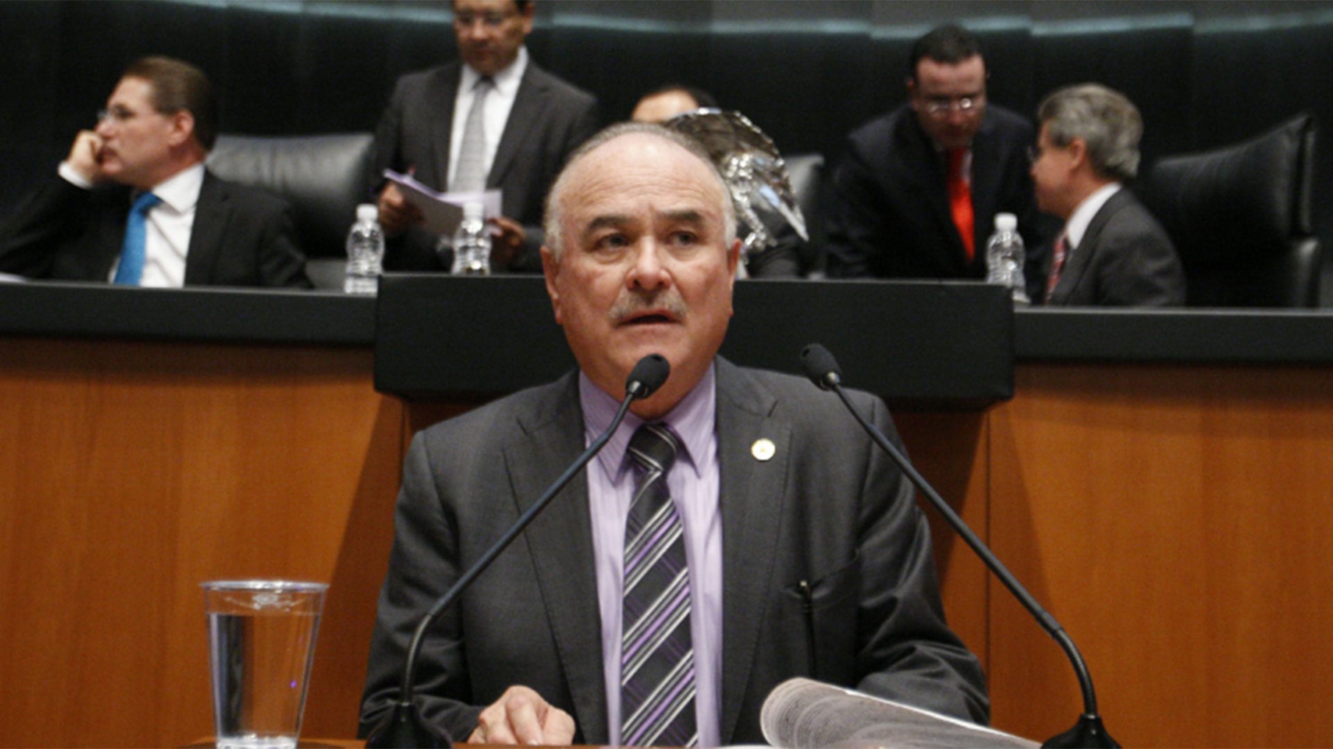 FGR acusa a Ernesto Ruffo de liderar la mayor red de tráfico de huachicol y estima daños millonarios a la nación