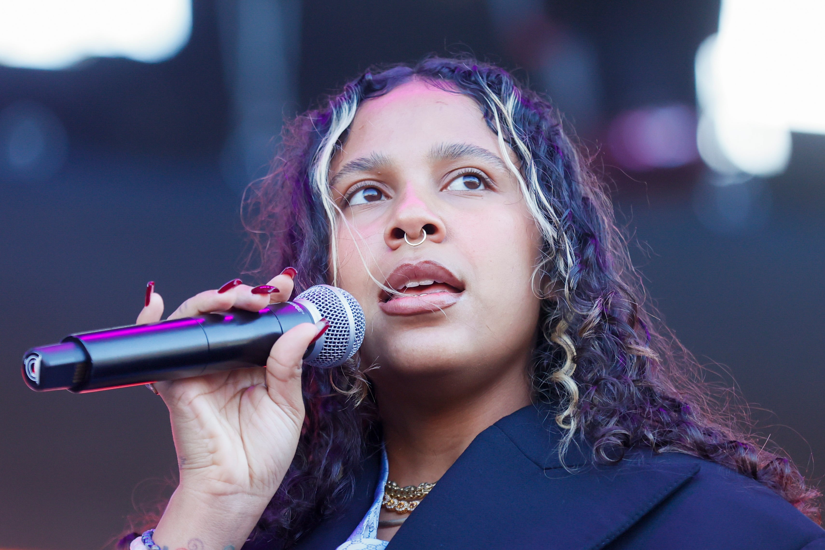 El auge de la música latina se refleja en los nuevos proyectos de Peso Pluma, Tokischa y Bizarrap, ampliando el alcance de la fusión internacional en 2026 (EFE/Lavandeira jr)