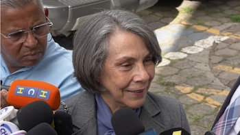 Canciller de Honduras anuncia reunión con El Salvador para abordar situación de Isla Conejo