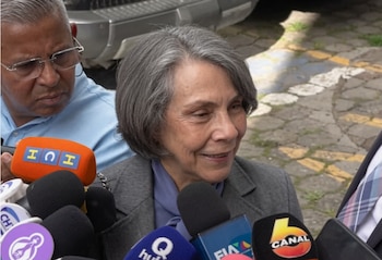 La canciller de Honduras, Mireya Agüero, anunció que sostendrá una reunión con su homóloga de El Salvador para abordar el tema de Isla Conejo. Agüero aseguró que las relaciones entre Honduras y El Salvador se mantienen "constructivas y cercanas", pese a los temas pendientes en la agenda bilateral. (Foto: Hondudiario)