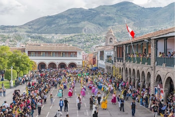 Durante el feriado largo, Ayacucho resalta como uno de los principales destinos, reconocido como el centro de las celebraciones de Semana Santa en el país.
