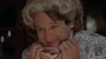 La aplicación del maquillaje de