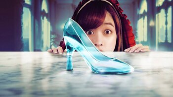 La inusual comedia que reinventa