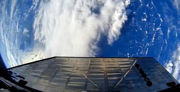 El vuelo 14 de Starship realiza una de las pruebas más importantes para el progreso del proyecto (Captura de TV/Reuters)