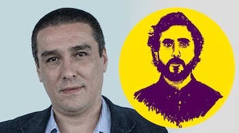 Retrato de un hombre con camisa y chaqueta oscura junto a un dibujo morado de un hombre con barba en un círculo amarillo.