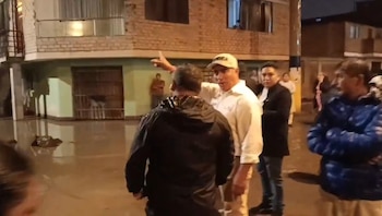 Villa El Salvador: declaran emergencia por inundaciones y anuncian obras para solucionar colapso del colector. Captura: Facebook.