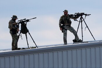 Los francotiradores son solo una