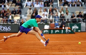 El italiano Jannik Sinner logró