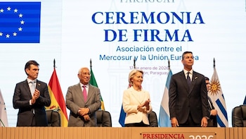 Concentrado en la reforma laboral,