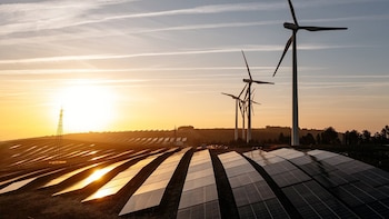 EDP Renewables, filial 'verde' de EDP, casi duplica beneficios en el primer semestre al ganar 183,7 millones